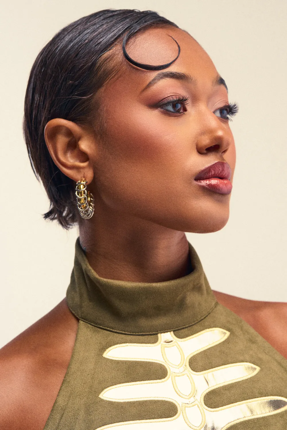 THATS CUTE HOOP EARRING sold by AKIRA product image thumbnail 2