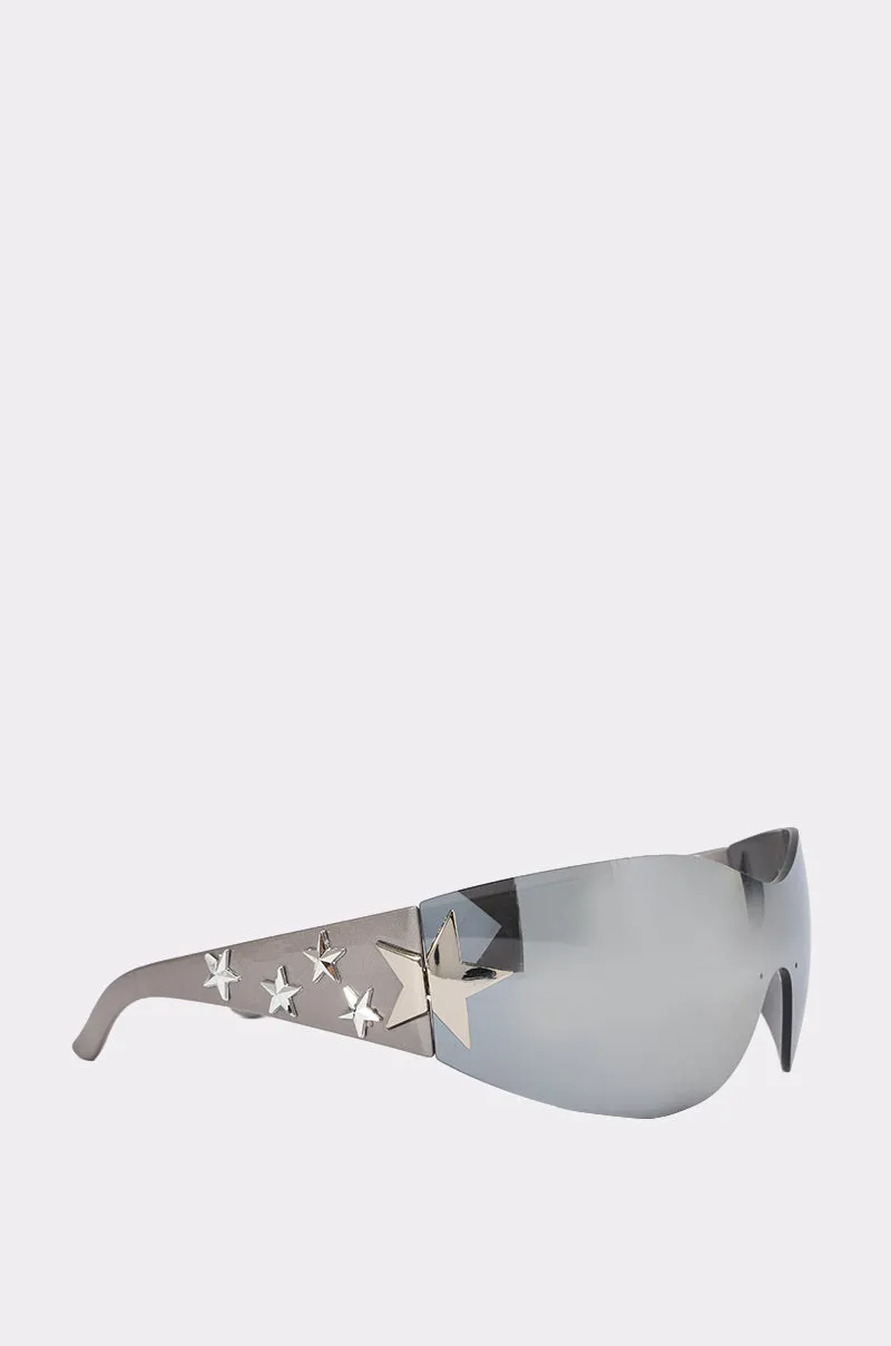 HOTTIE ALERT SUNGLASSES sold by AKIRA product image thumbnail 4