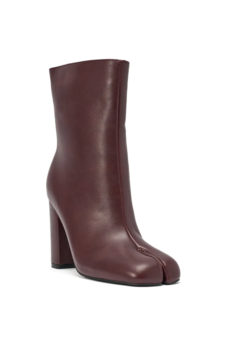 AZALEA WANG BILHA BURGUNDY SPLIT TOE BLOCK BOOTE sold by AKIRA product image thumbnail 5