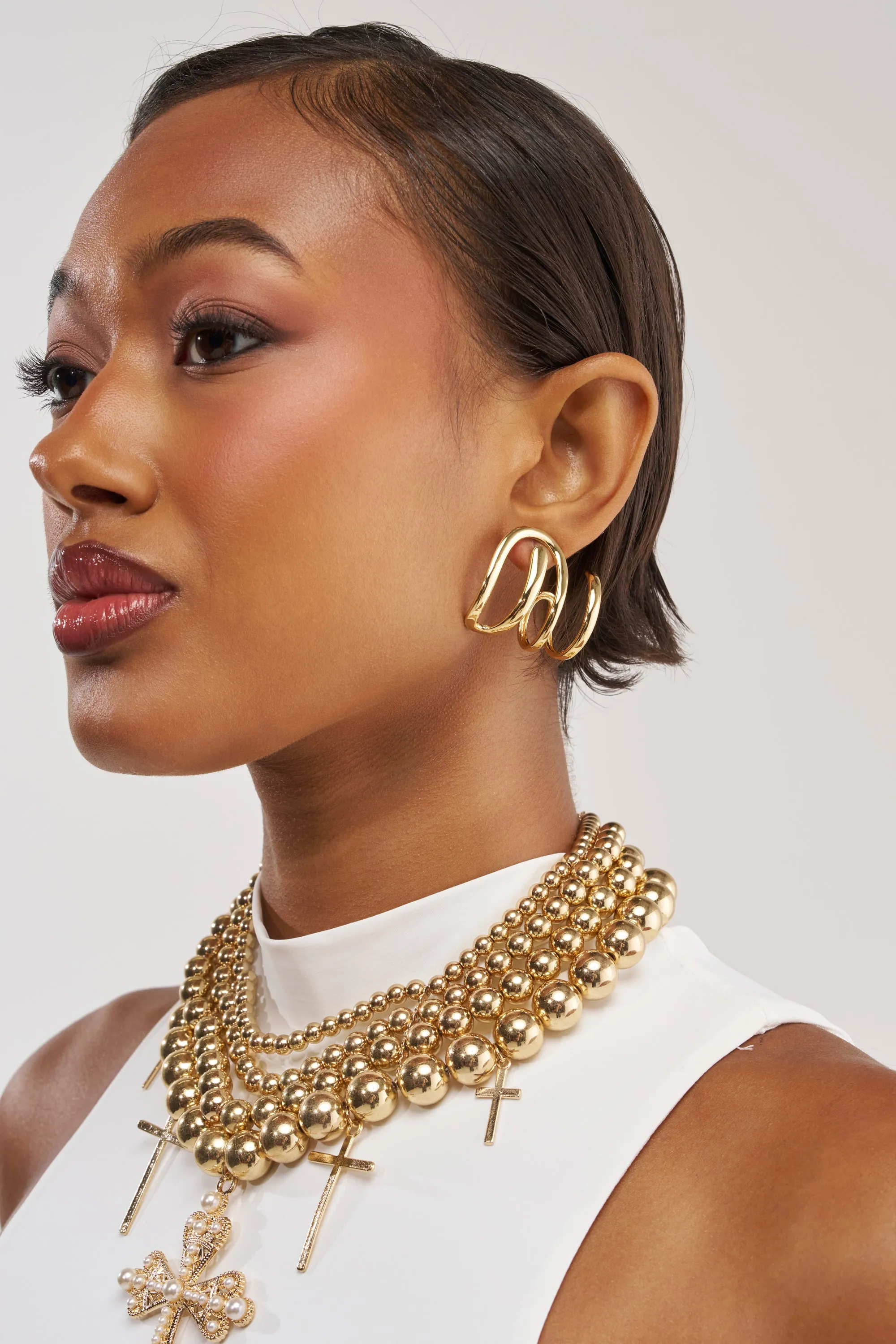 ART GALLERY EARRING sold by AKIRA product image thumbnail 2