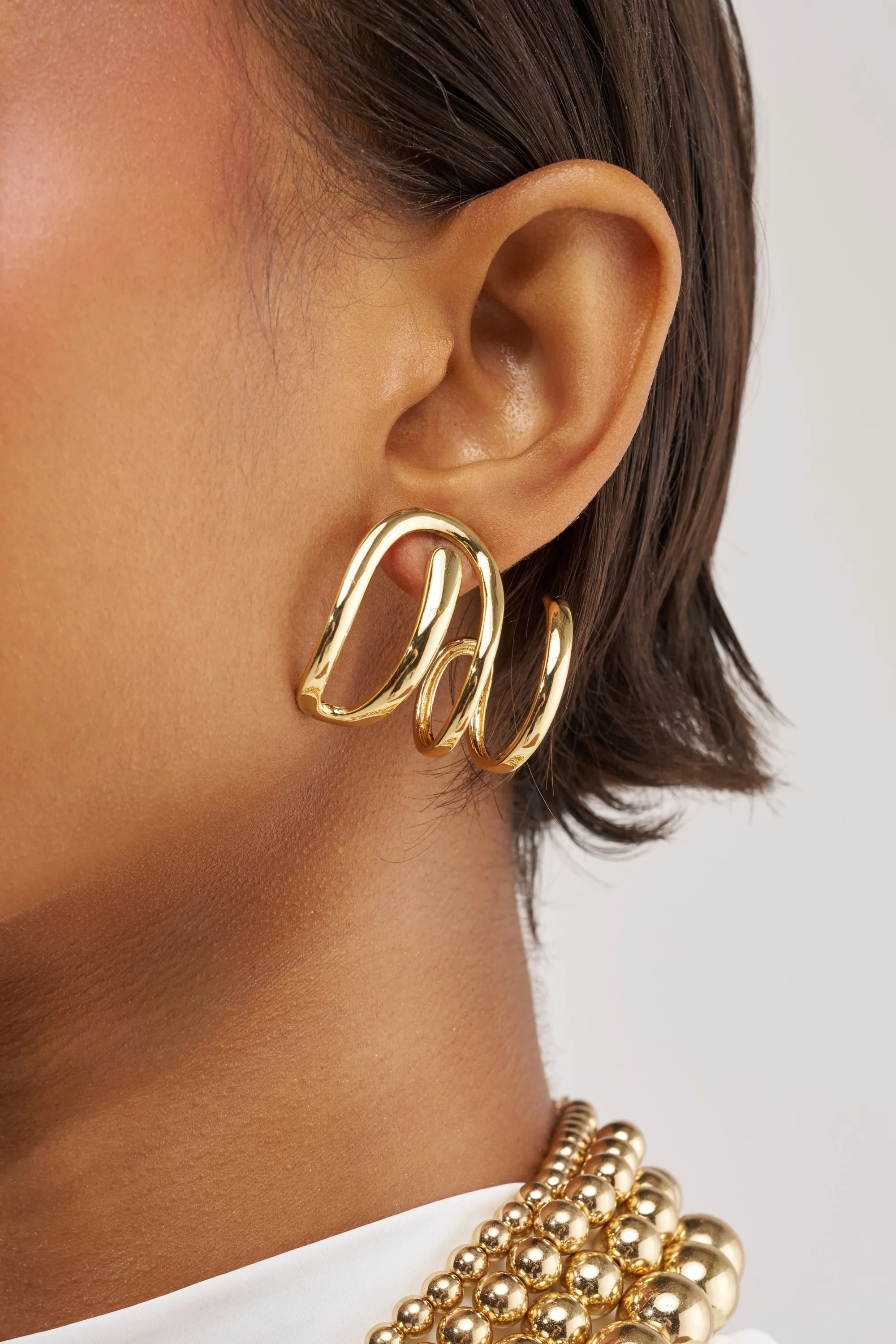 ART GALLERY EARRING sold by AKIRA product image thumbnail 4
