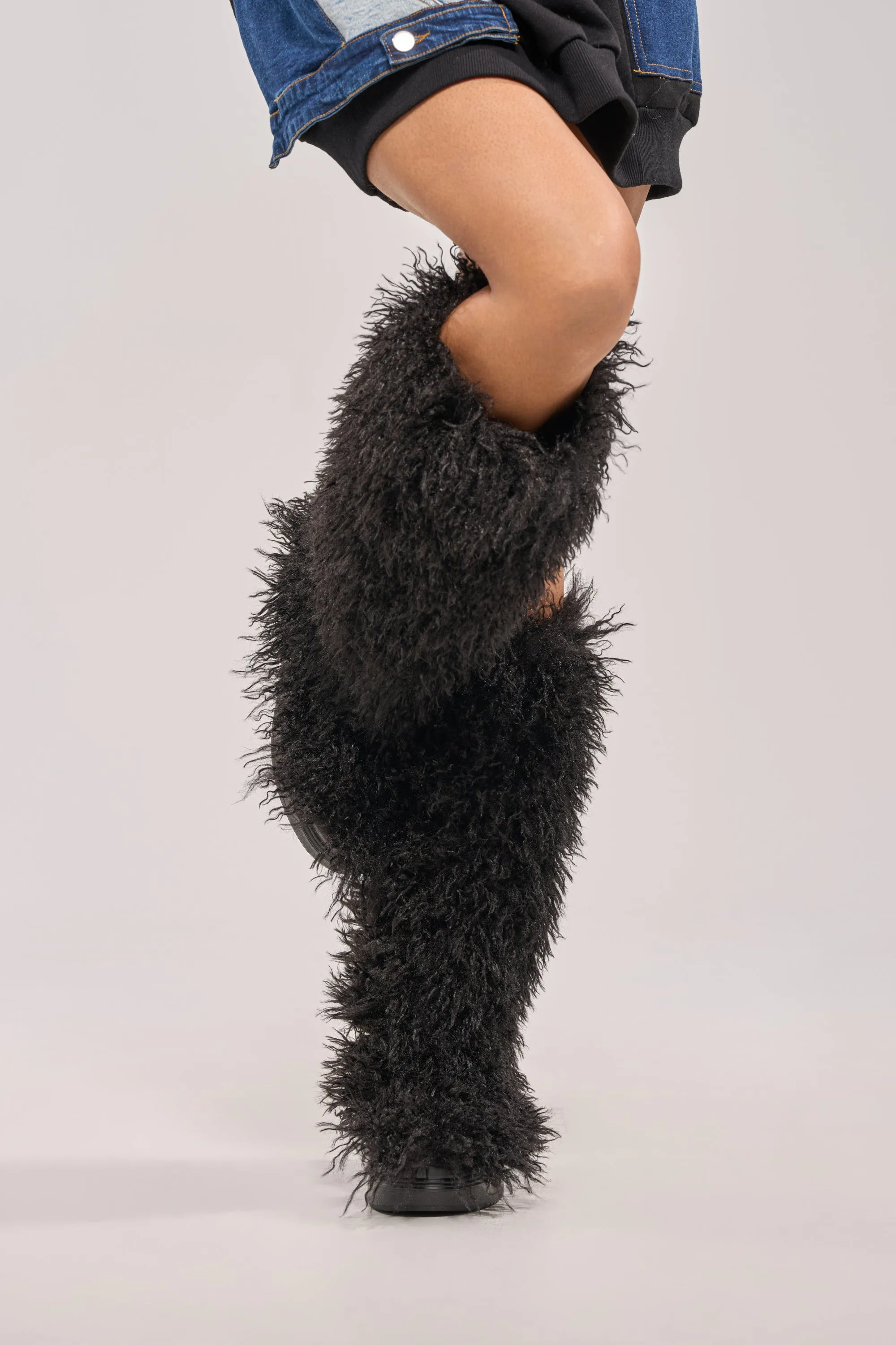 AZALEA WANG DENTON BLACK KNEE HIGH FLAT FUR BOOT sold by AKIRA product image thumbnail 2
