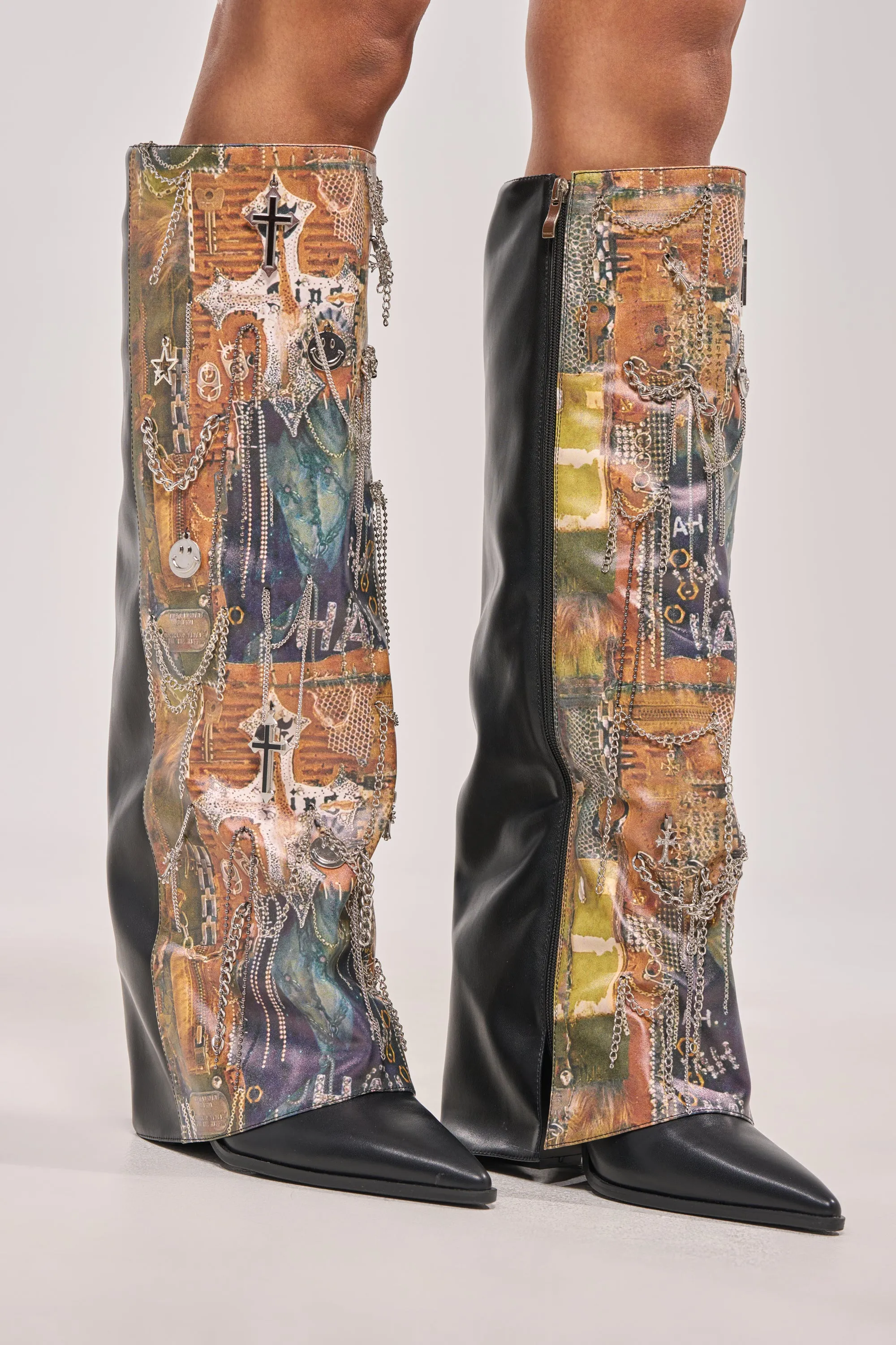 AKIRA GOLD IVELLISE MULTI BLOCK BOOT sold by AKIRA product image thumbnail 4