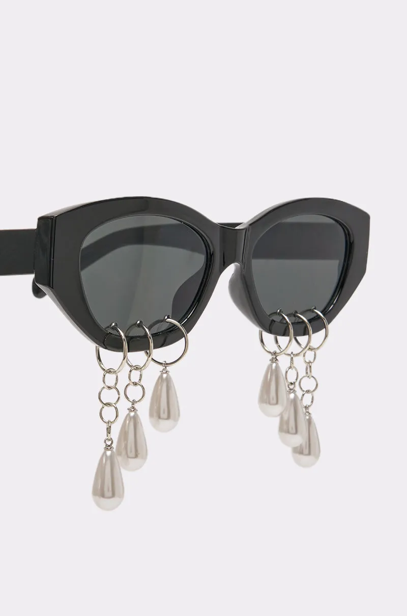 PEARL TEARS SUNGLASSES sold by AKIRA product image thumbnail 5