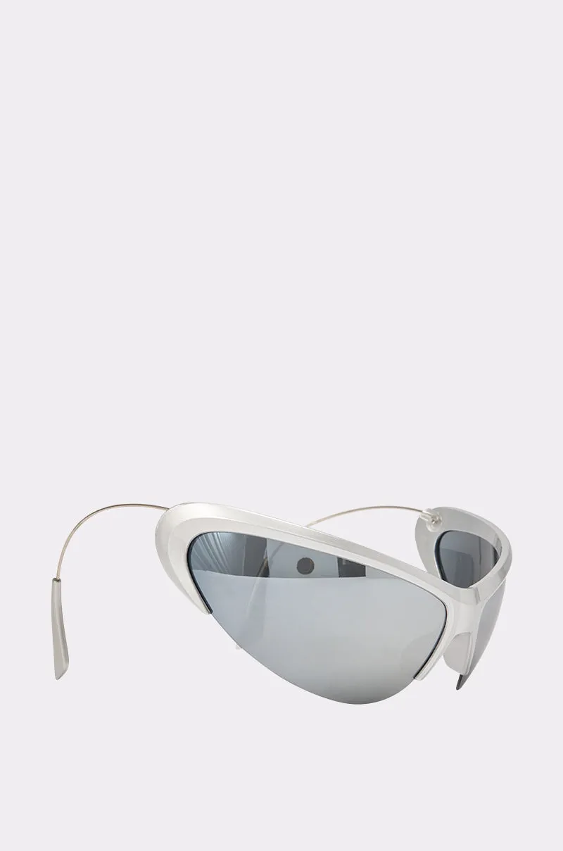 FAST LANE SUNGLASSES sold by AKIRA product image thumbnail 4