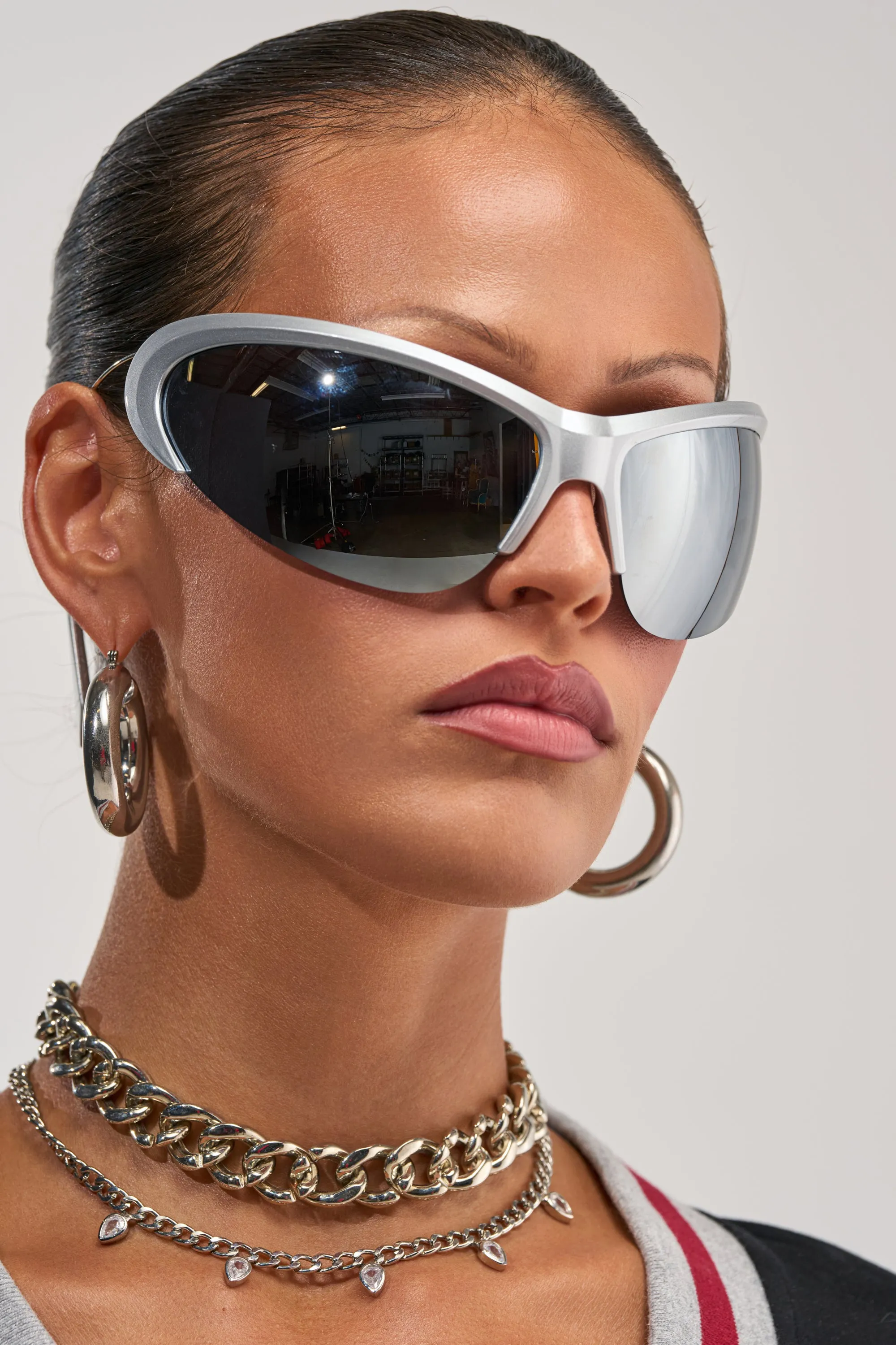 FAST LANE SUNGLASSES sold by AKIRA product image thumbnail 2