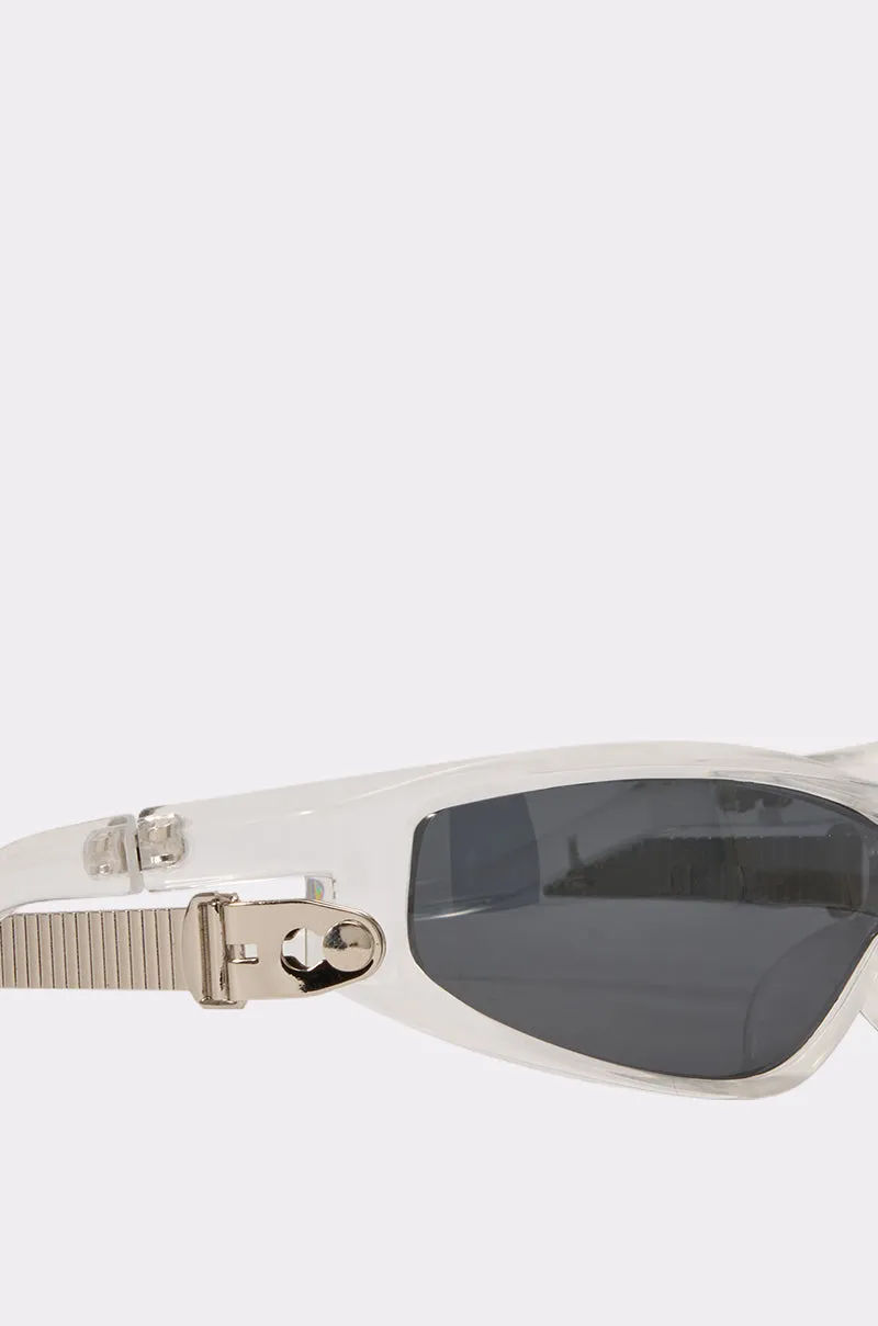 CLEAR CHAOS SUNGLASSES sold by AKIRA product image thumbnail 4