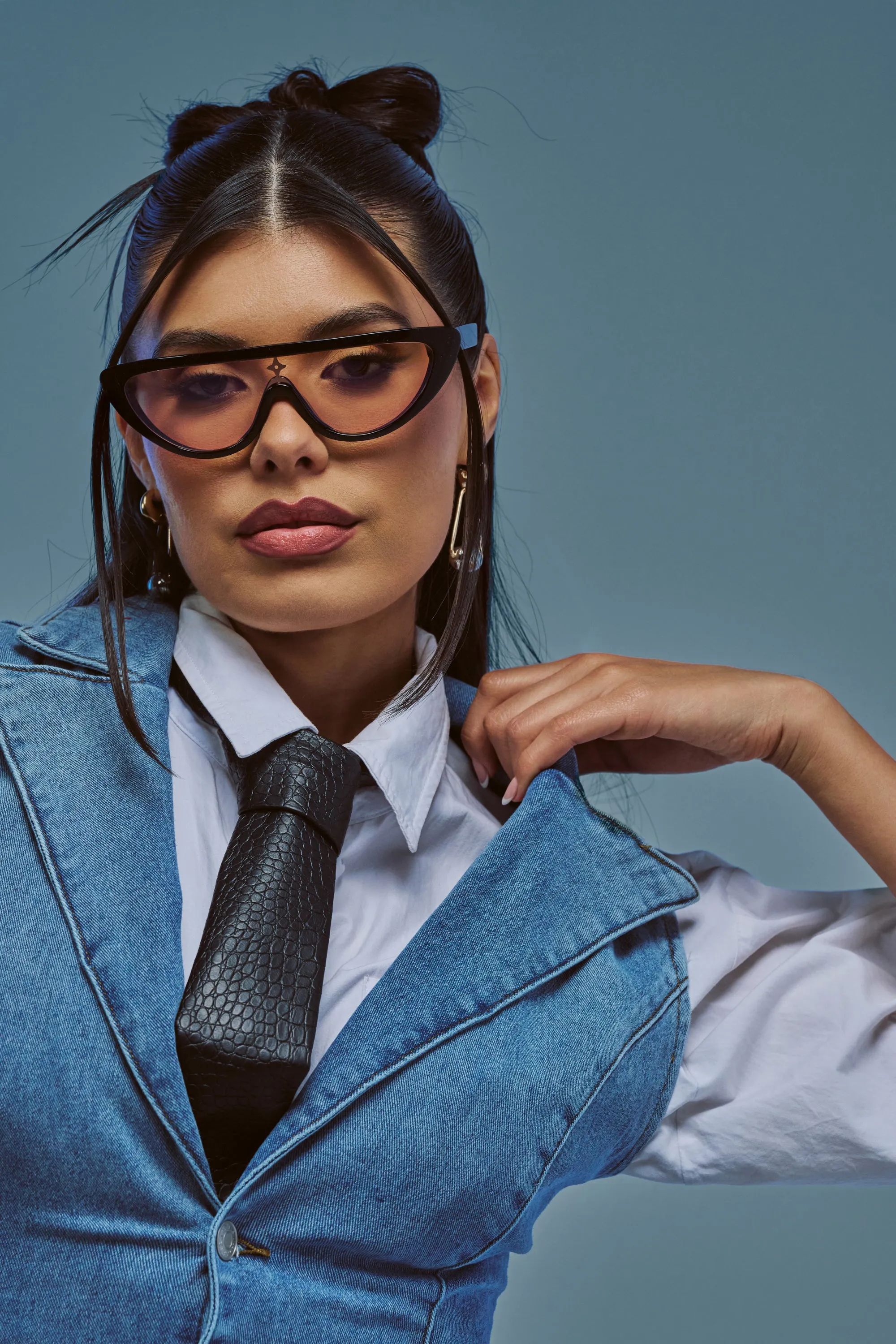 CYBER GLIDE SUNGLASSES sold by AKIRA product image thumbnail 2