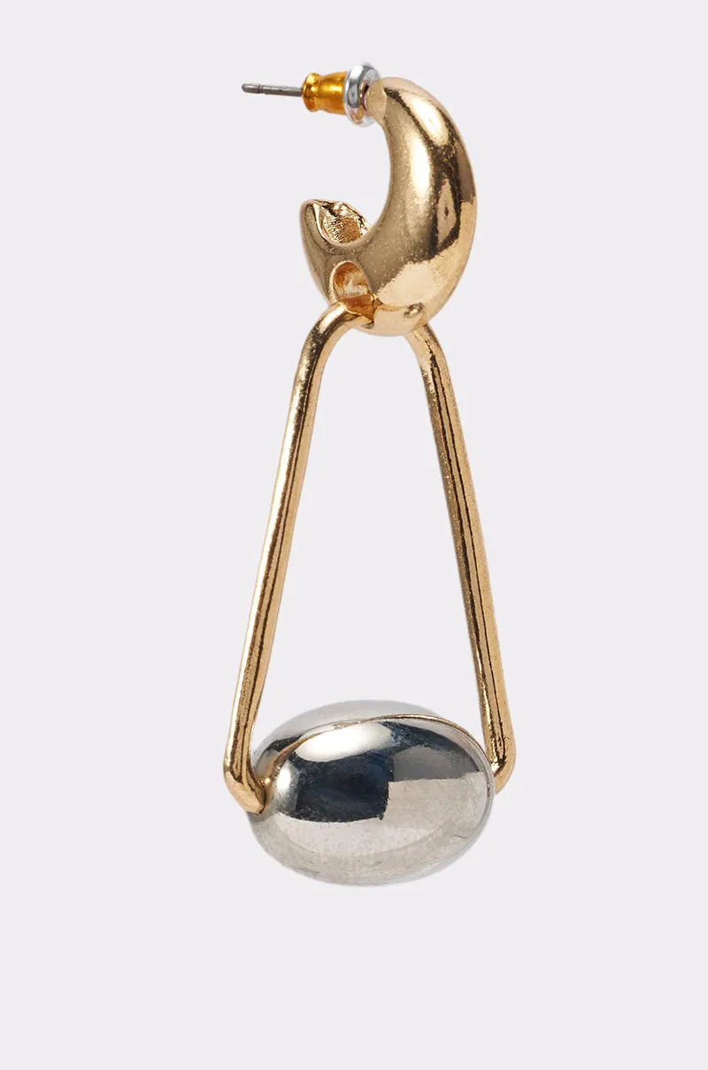 GEOMETRIC DANGLE DROP EARRINGS sold by AKIRA product image thumbnail 3