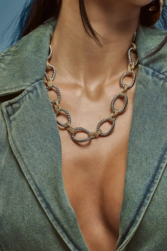 TWO TONE BIG LINK NECKLACE made by AKIRA