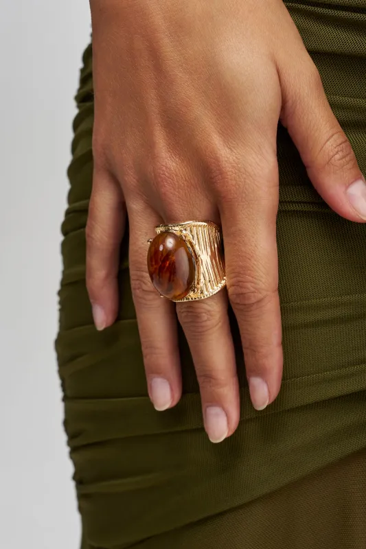 CROWN ENERGY GOLD RING IN BROWN made by AKIRA