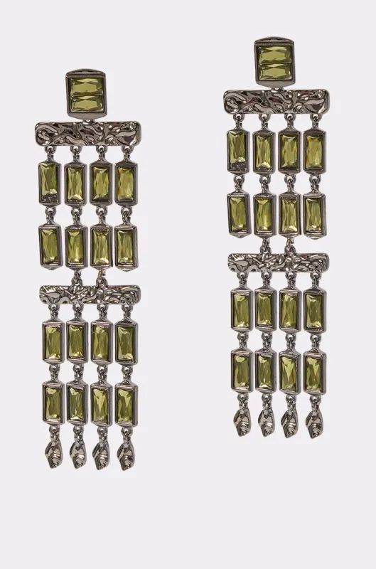 BAGUETTE CHANDELIER EARRINGS IN GREEN made by AKIRA