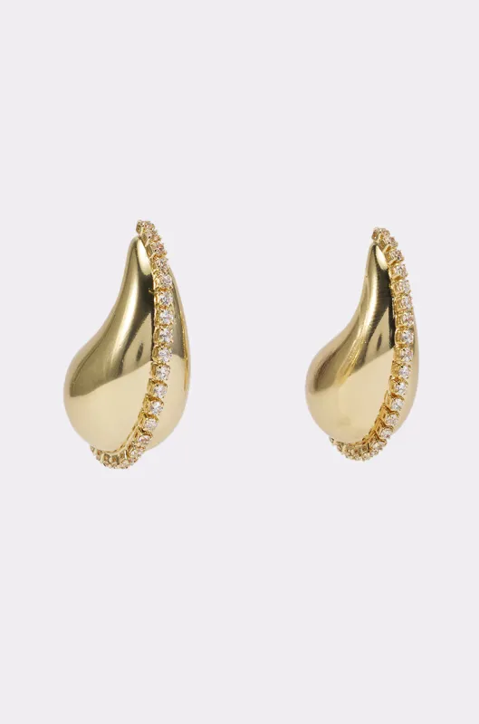 GLAM BAE DROP STUDS made by AKIRA