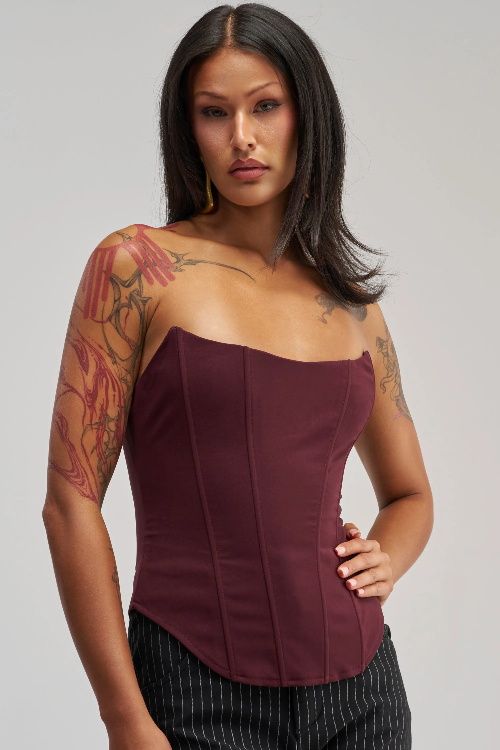 EVERYDAY LUXE CORSET IN BURGUNDY sold by AKIRA product image thumbnail 2