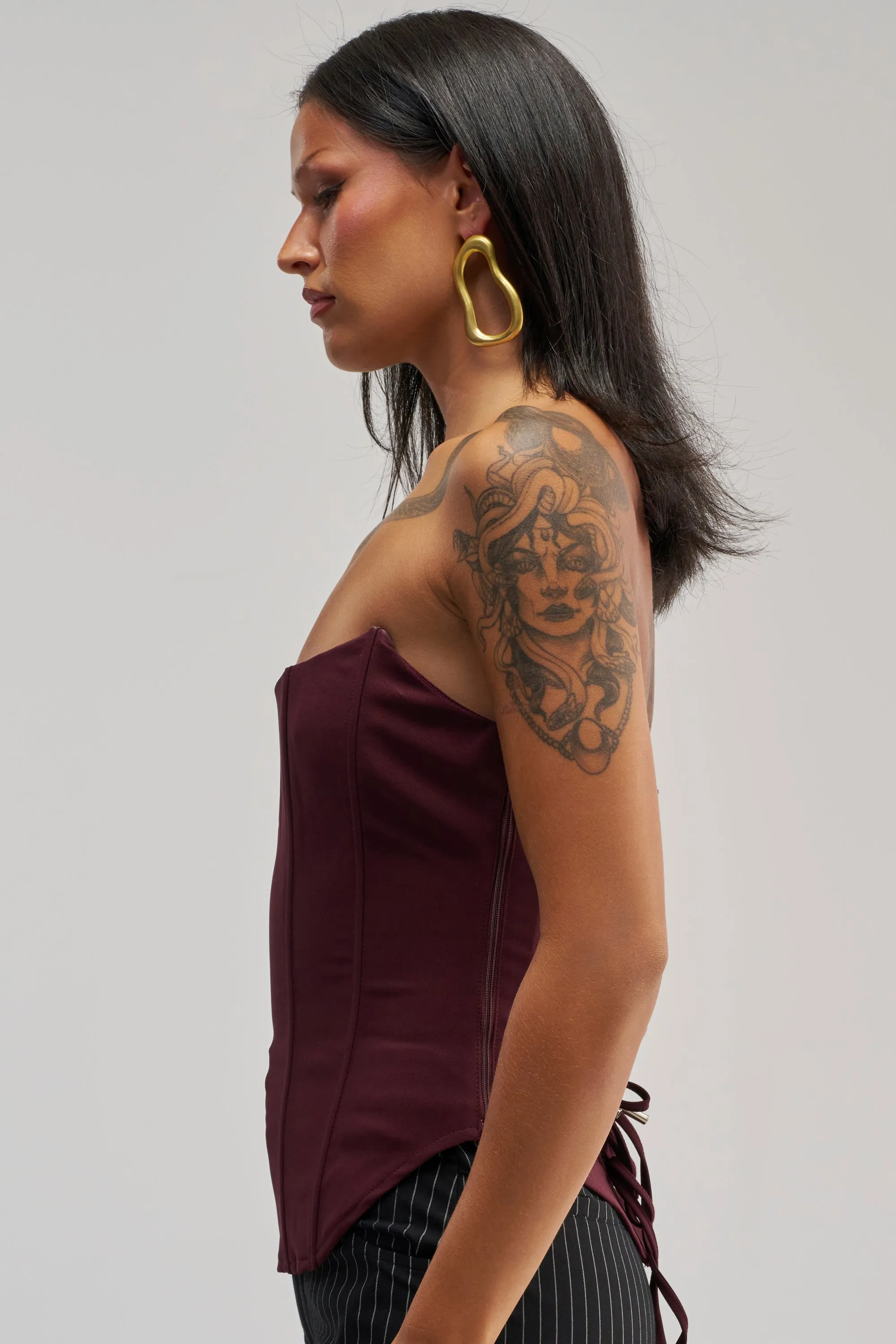 EVERYDAY LUXE CORSET IN BURGUNDY sold by AKIRA product image thumbnail 3