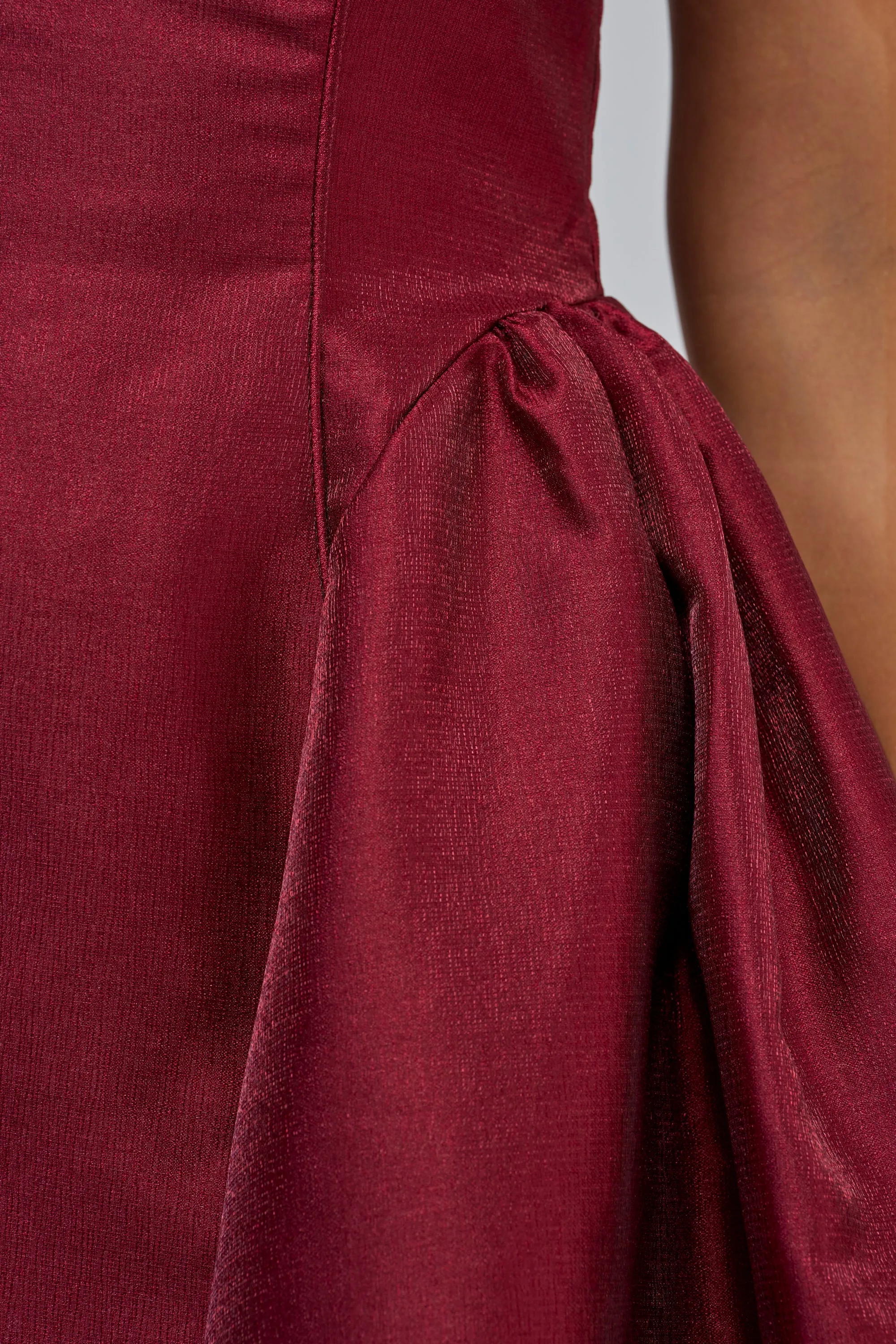 ALWAYS DANCING STRAPLESS MIDI DRESS IN WINE sold by AKIRA product image thumbnail 5
