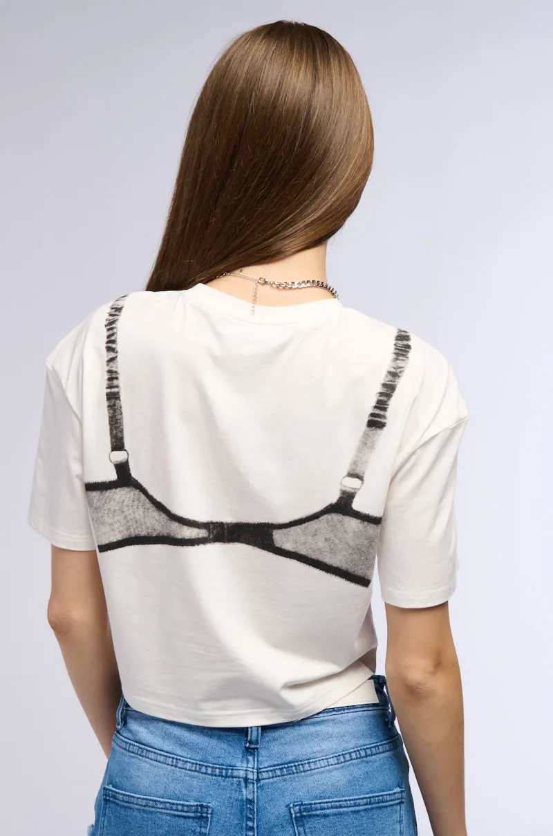 LOVE ME LIKE THAT GRAPHIC TEE sold by AKIRA product image thumbnail 4