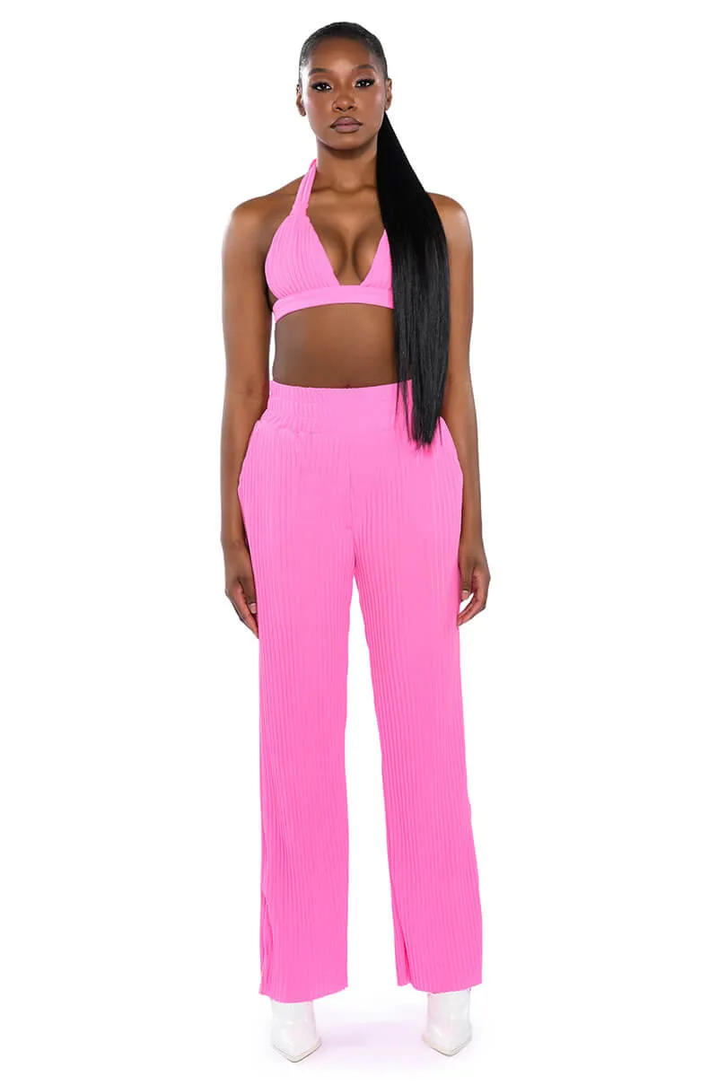 LUCY HIGH RISE WIDE LEG PANT sold by AKIRA product image thumbnail 3