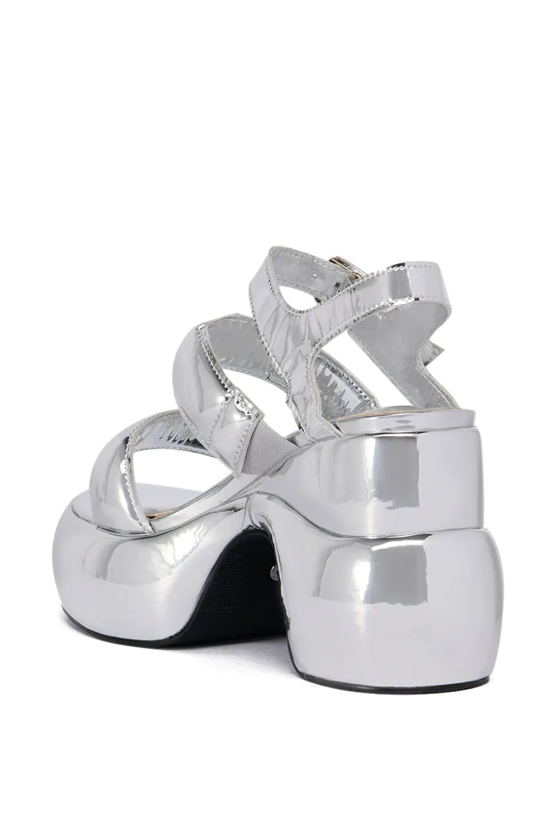 AZALEA WANG NEVES PUFFY SILVER SANDAL sold by AKIRA product image thumbnail 4
