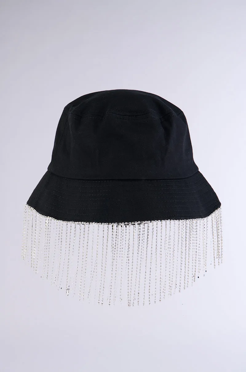 CANT SEE THRU MY DIAMONDS BUCKET HAT IN BLACK sold by AKIRA
