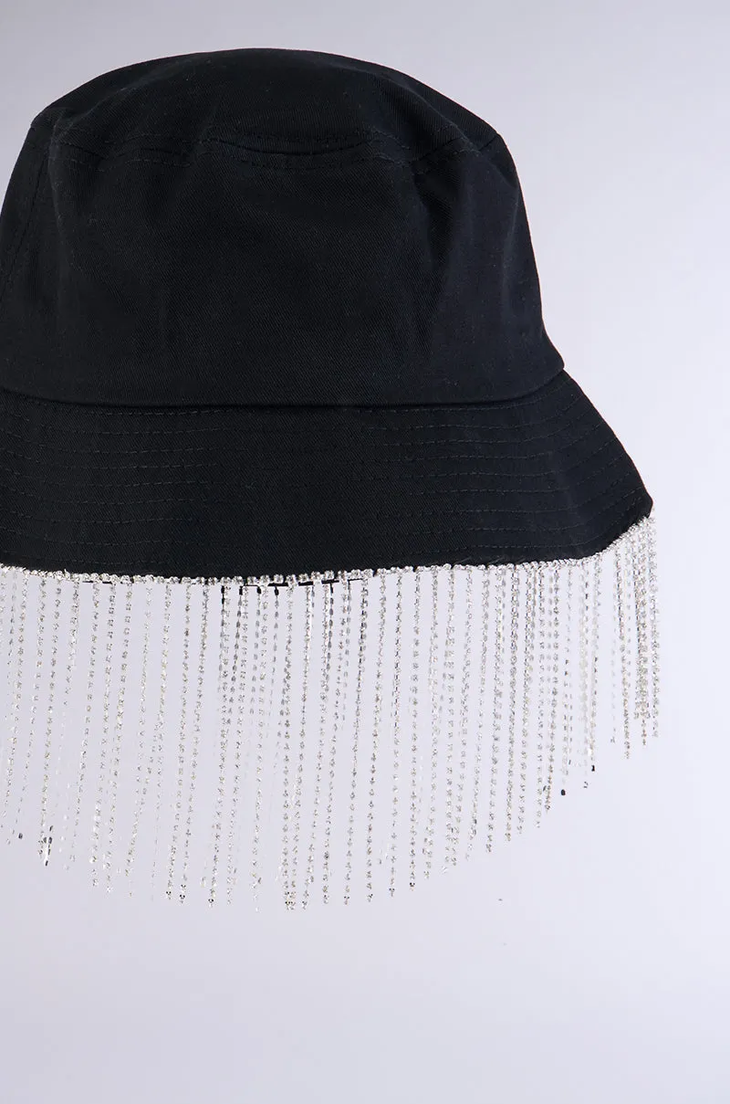 CANT SEE THRU MY DIAMONDS BUCKET HAT IN BLACK sold by AKIRA product image thumbnail 2