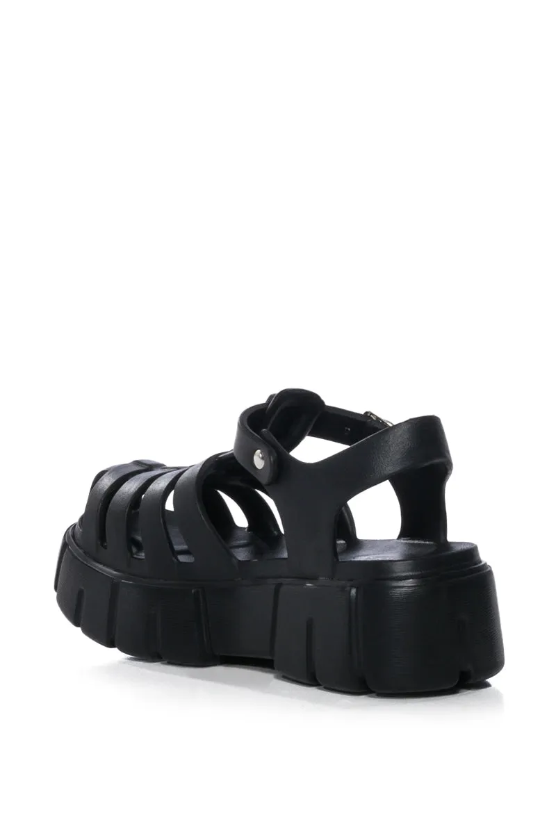 MUMU FLATFORM CLOG IN BLACK sold by AKIRA product image thumbnail 4