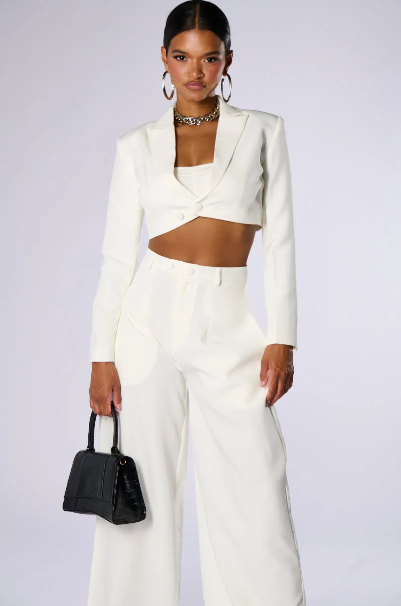 LOTTIE CROPPED BLAZER sold by AKIRA product image thumbnail 2