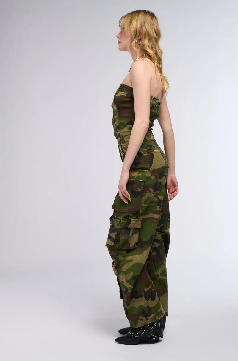 OFF DUTY CAMO JUMPSUIT sold by AKIRA product image thumbnail 4