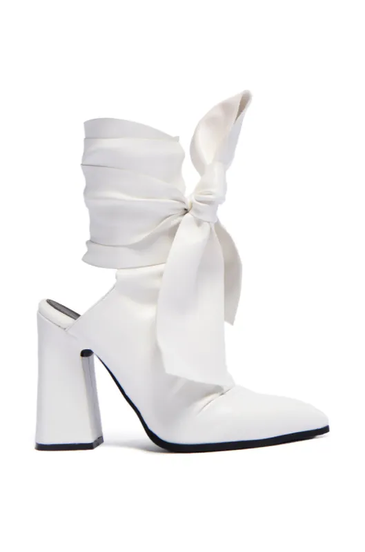 AZALEA WANG DYMPHNA WHITE CHUNKY TIE UP PUMP sold by AKIRA