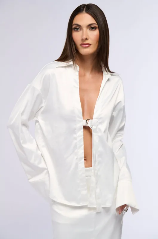 BELLISSIMA SATIN FINISH COLLARED BLOUSE IN WHITE sold by AKIRA