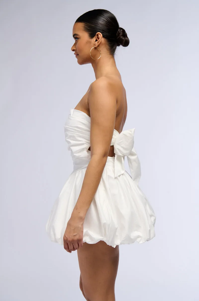 FELT CUTE POPLIN MINI DRESS sold by AKIRA product image thumbnail 3