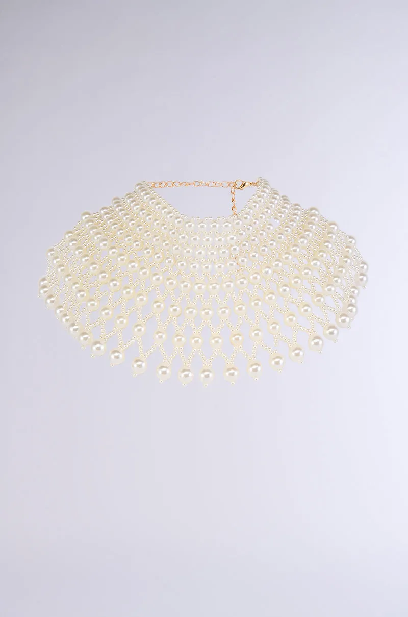THIS IS THE MOMENT NECKLACE sold by AKIRA product image thumbnail 3