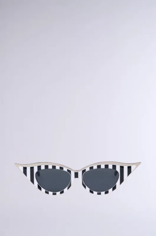 STRIPE ME OUT GLASSES made by AKIRA