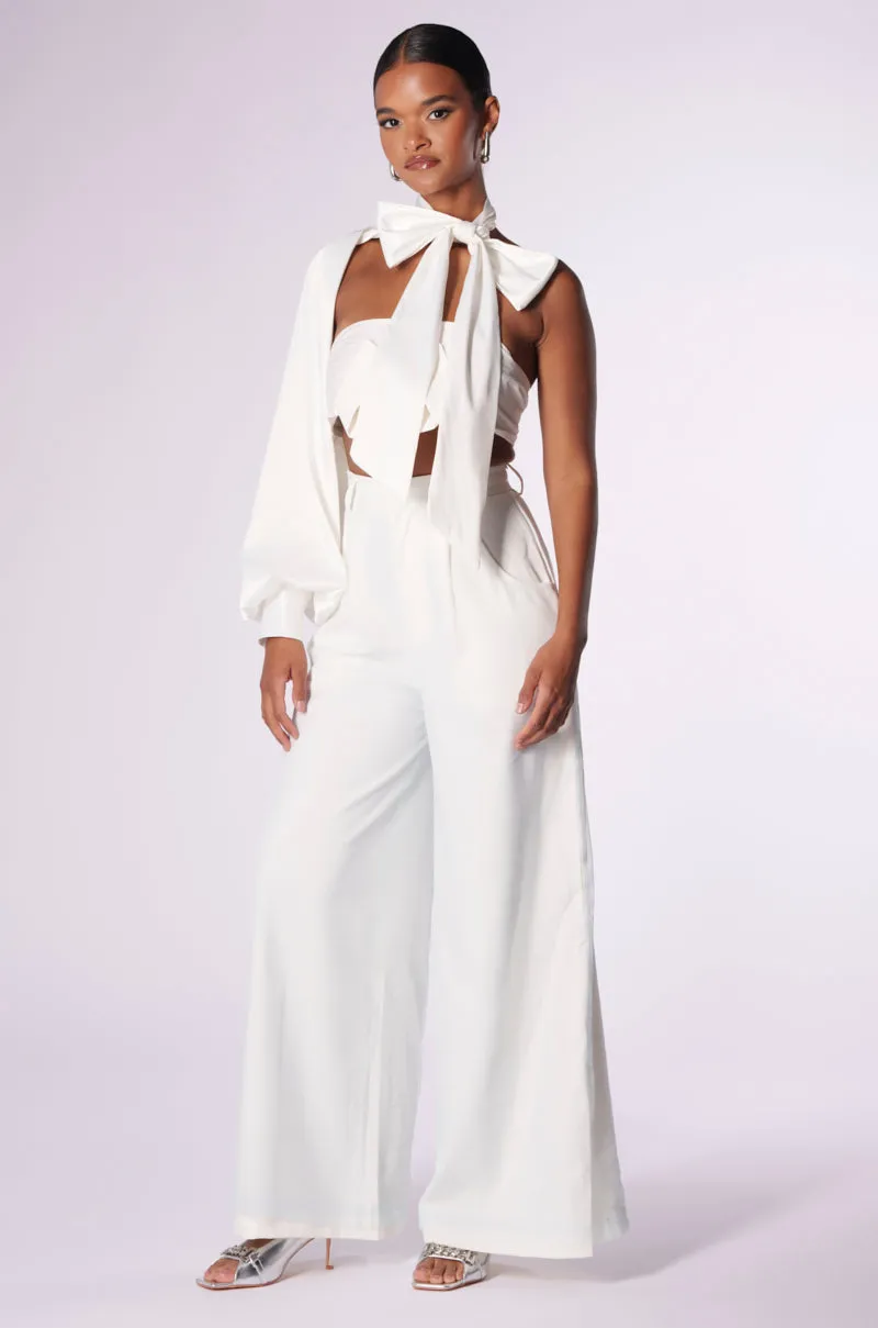 CLASSIC ELEGANCE TIE SLEEVE sold by AKIRA product image thumbnail 3