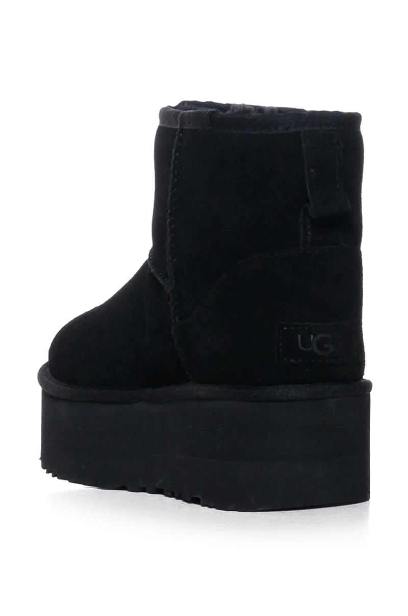 UGG W CLASSIC MINI PLATFORM BLACK sold by AKIRA product image thumbnail 4