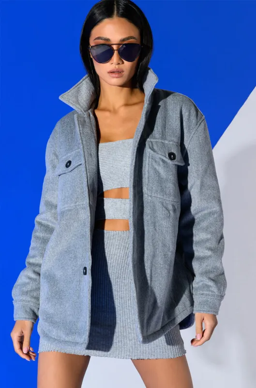 COMFY CLASSICS LINED SHACKET sold by AKIRA