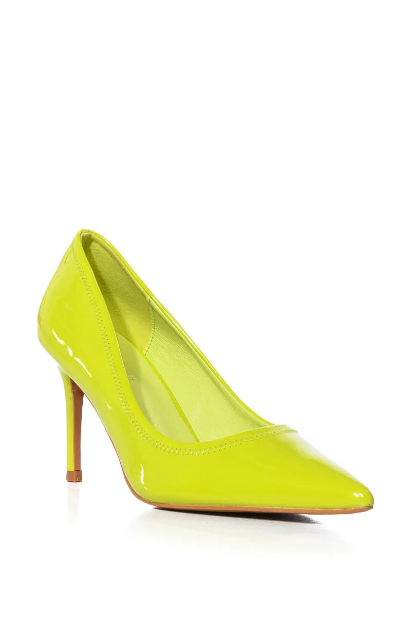 AZALEA WANG KAIYA LIME PUMP sold by AKIRA product image thumbnail 3