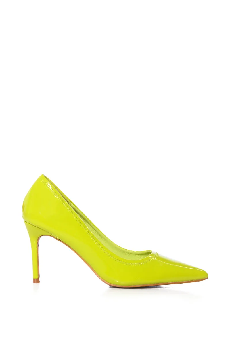 AZALEA WANG KAIYA LIME PUMP sold by AKIRA product image thumbnail 2