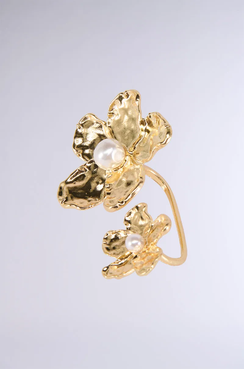 IN BLOOM COCKTAIL RING sold by AKIRA product image thumbnail 4