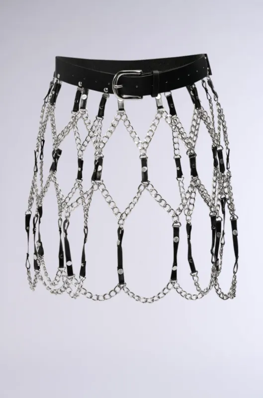 GONE BAD CHAIN BELT sold by AKIRA