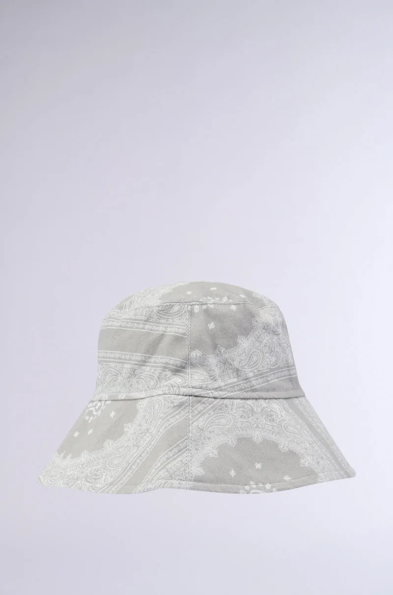 PAISLEY PRINCESS BUCKET HAT sold by AKIRA product image thumbnail 4