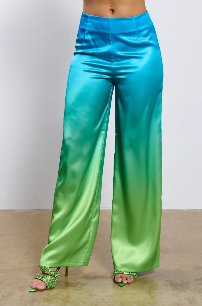 TURN AROUND TROUSER sold by AKIRA