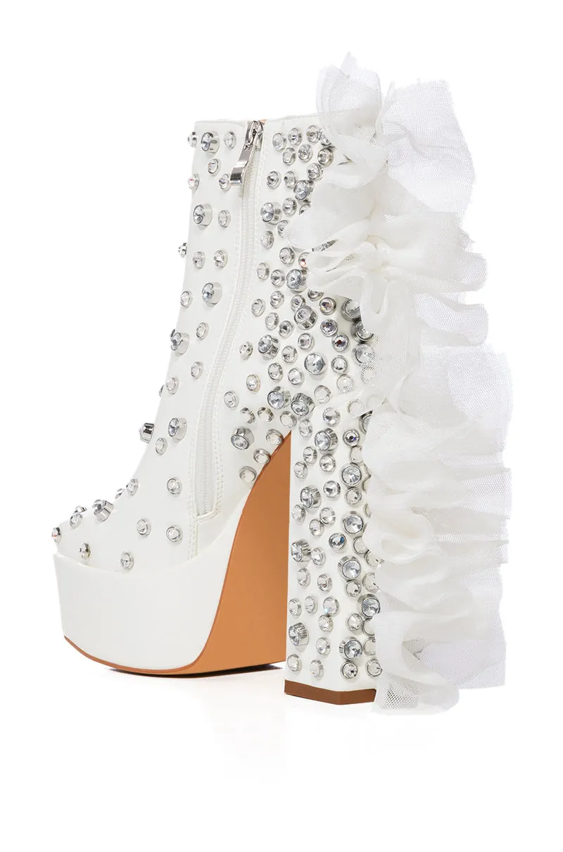 AZALEA WANG MYKA EMBELLISHED BOOTIE IN WHITE sold by AKIRA product image thumbnail 4