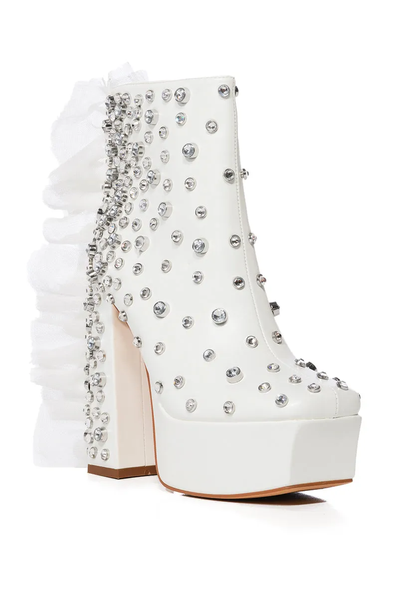 AZALEA WANG MYKA EMBELLISHED BOOTIE IN WHITE sold by AKIRA product image thumbnail 3