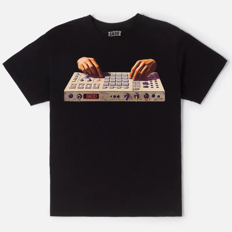 Soundwave SS Tee sold by Akoo