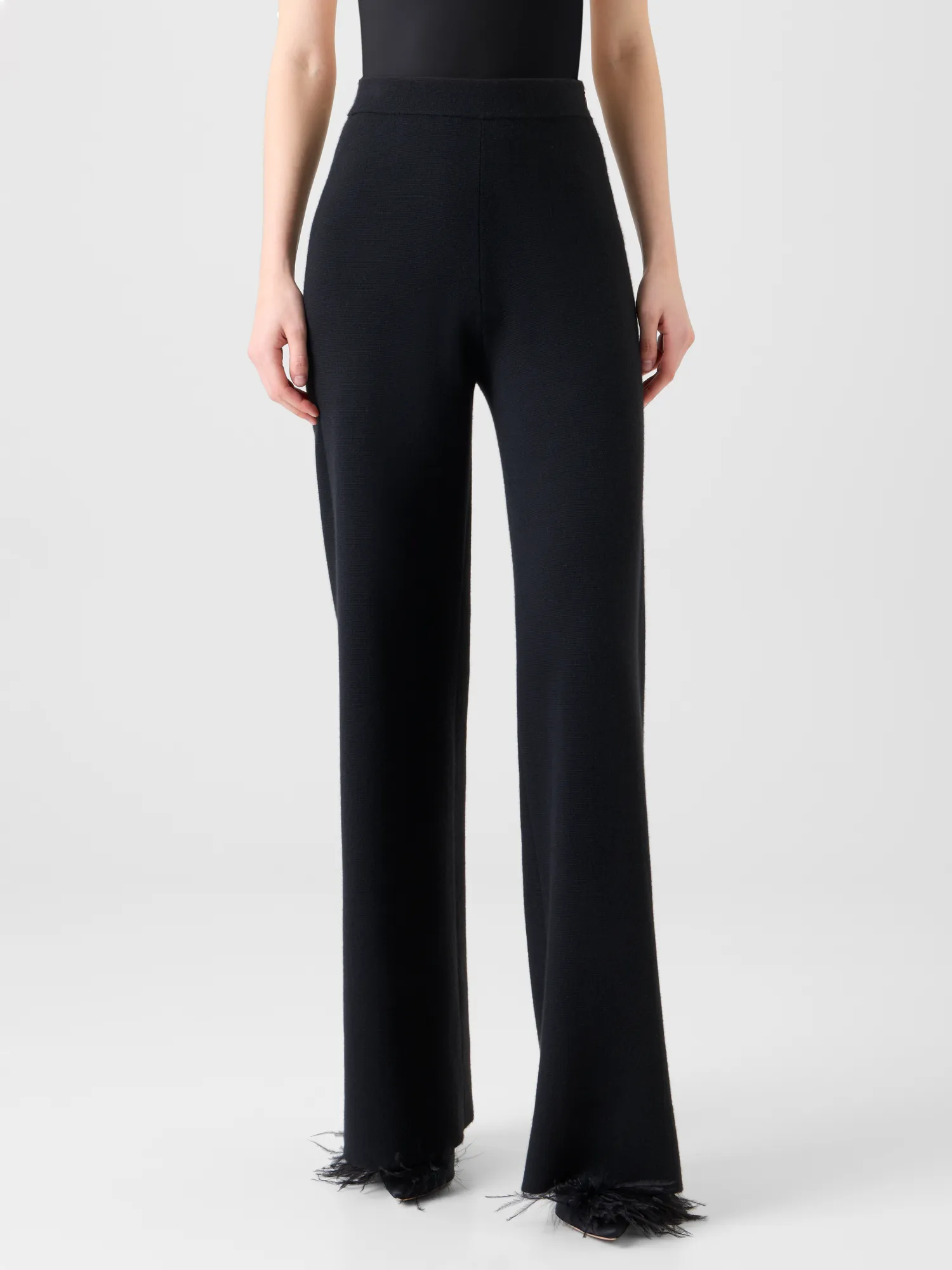 Slight Flared Cashmere Silk Knit Pants sold by Akris product image thumbnail 4