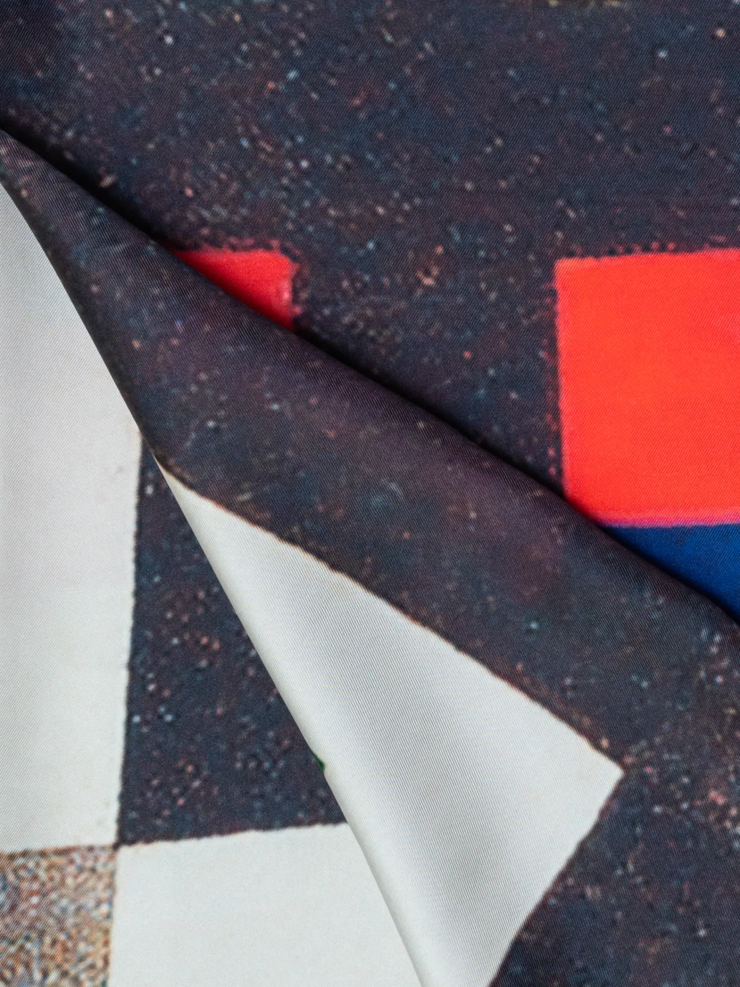 Scarf in Silk with Colorama Print sold by Akris product image thumbnail 2