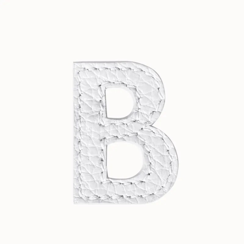 B – Letter sold by Akris