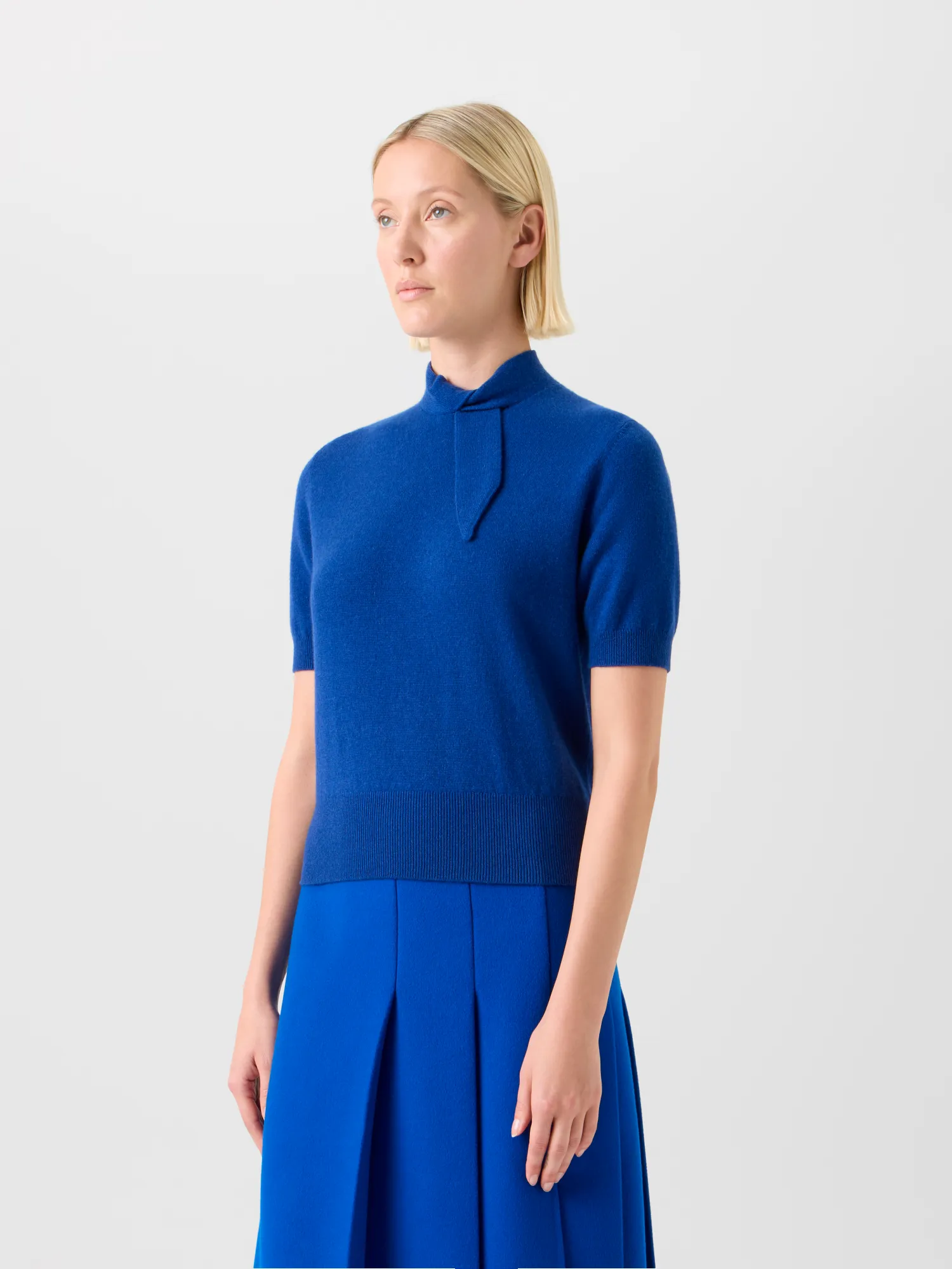 Short Sleeve Cashmere Sweater with Knot Detail sold by Akris product image thumbnail 5