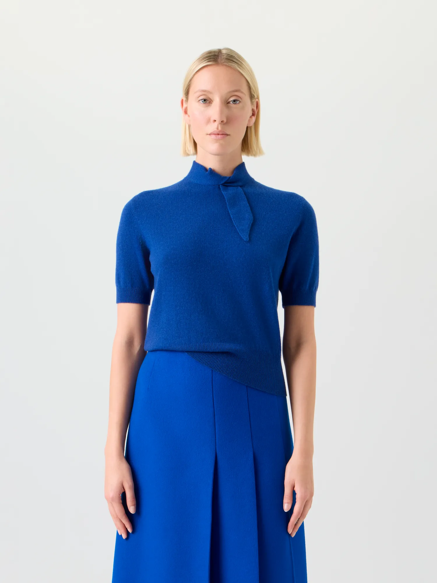 Short Sleeve Cashmere Sweater with Knot Detail sold by Akris product image thumbnail 2